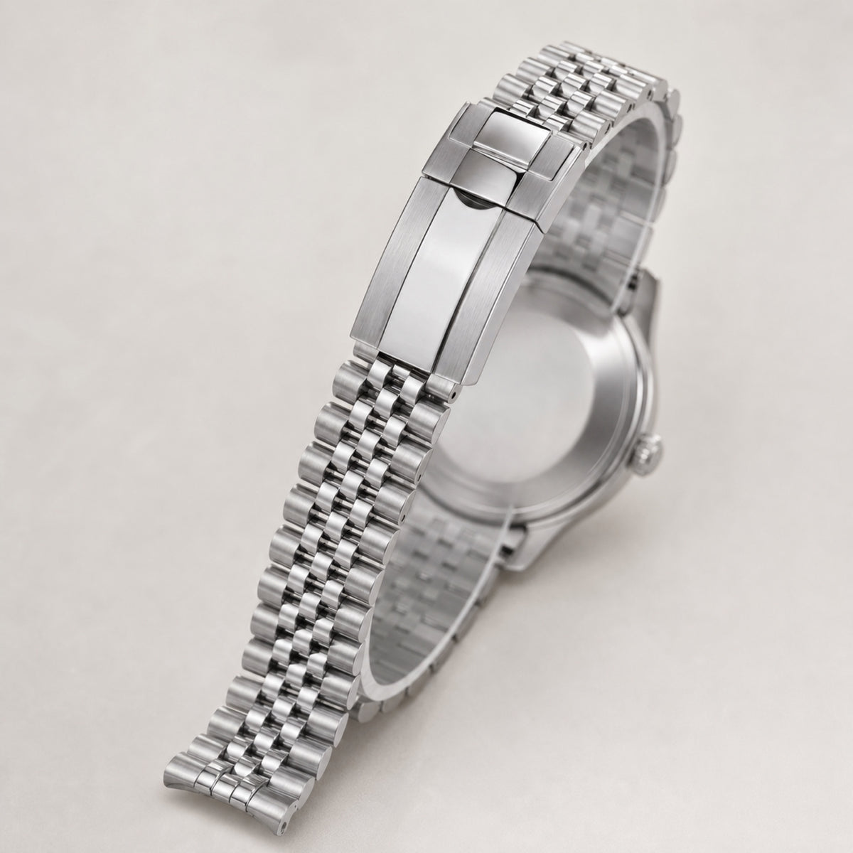 Bracelet cinq rangs acier — 20 mm — en situation — Maison Noirmont