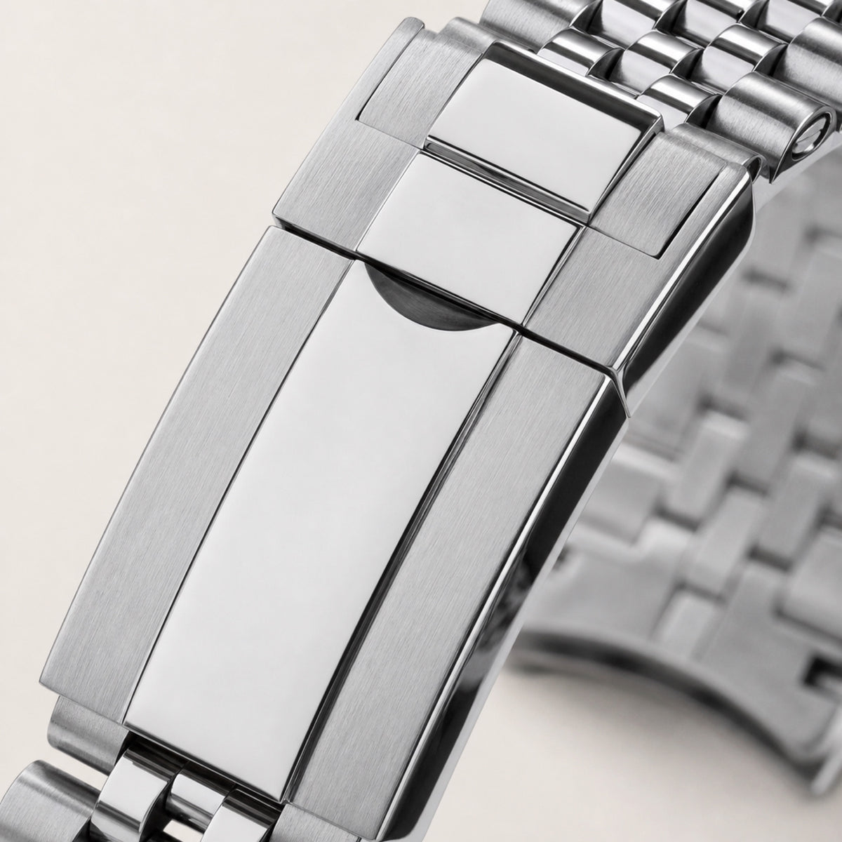 Bracelet cinq rangs acier — 20 mm — macro — Maison Noirmont
