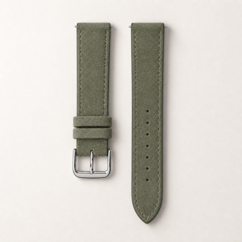 Bracelet cuir daim vert, boucle argentée — Maison Noirmont