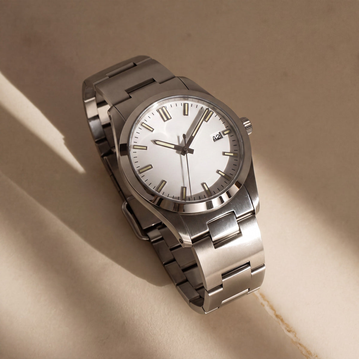 Quarante-et-Un — cadran blanc, bracelet acier — Maison Noirmont
