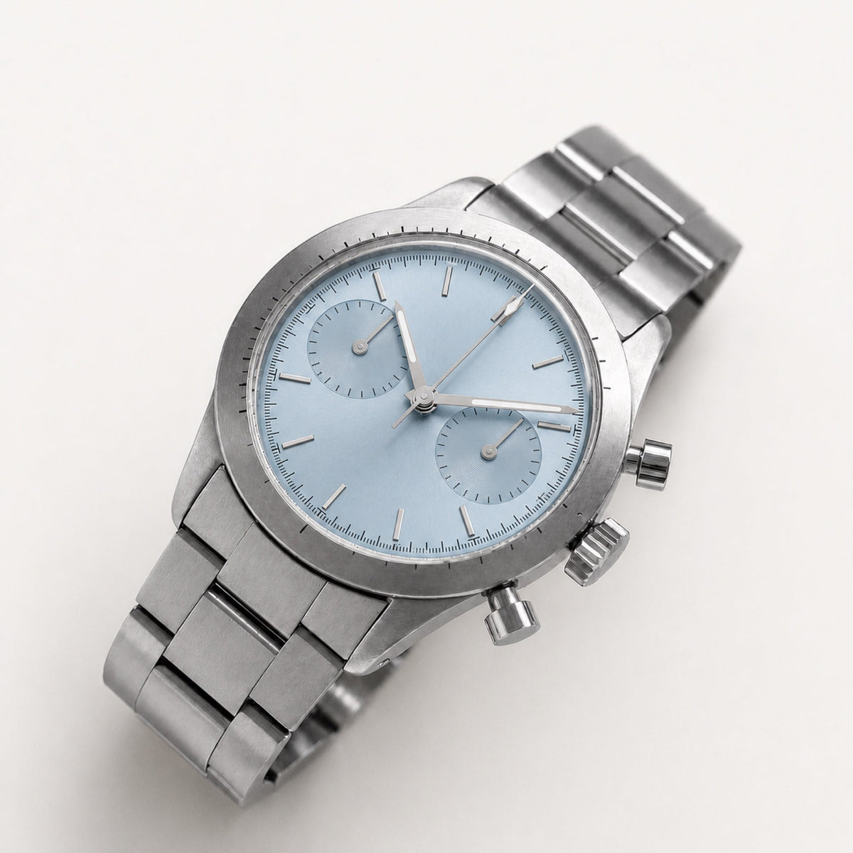 Contre-la-montre — Chronographe panda — Bleu glacier — Maison Noirmont