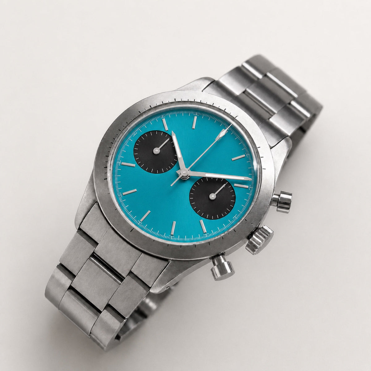 Contre-la-montre — Chronographe panda — Turquoise · compteurs noirs — Maison Noirmont