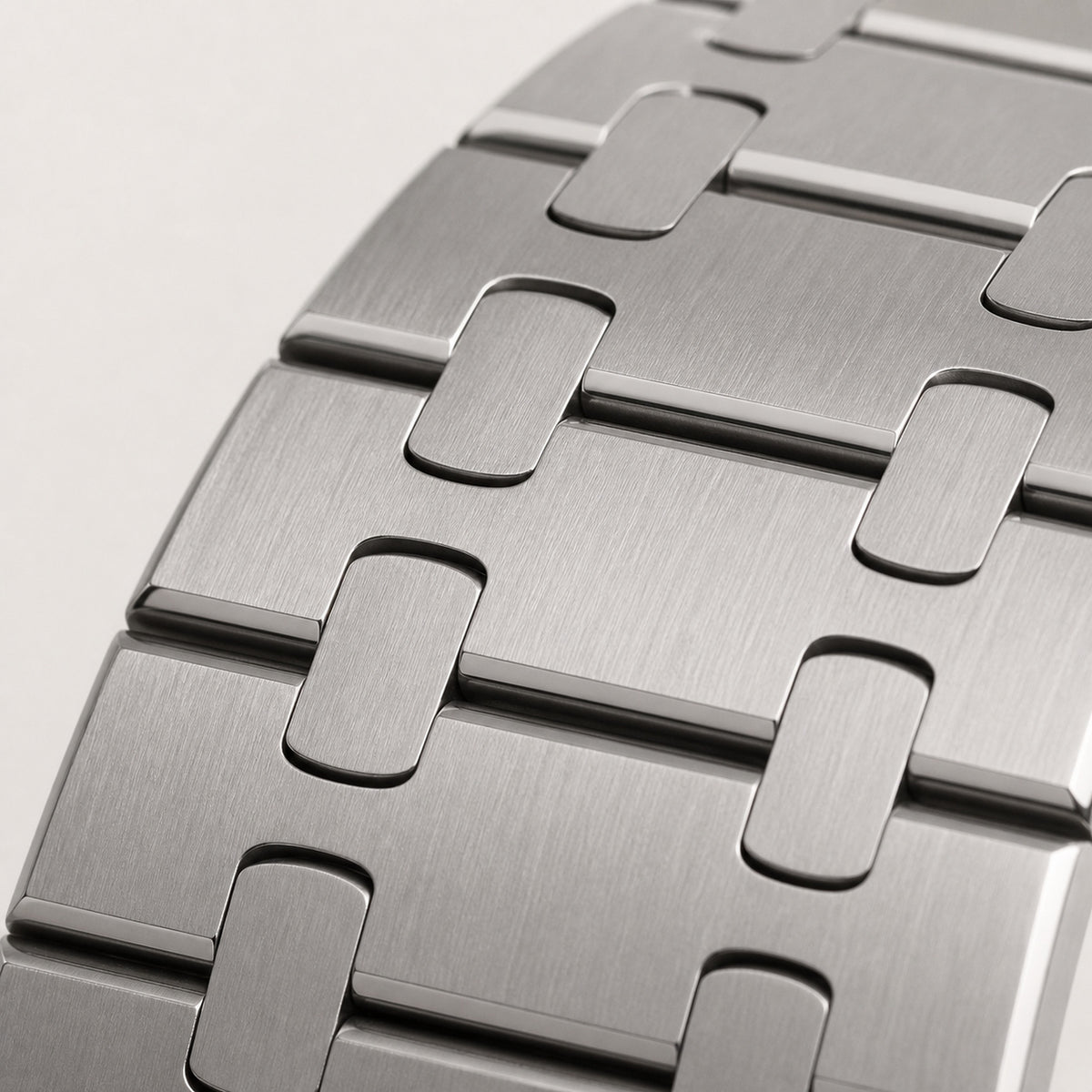 Intégrale Vert — détail de la maille du bracelet acier brossé et de ses maillons centraux — Maison Noirmont