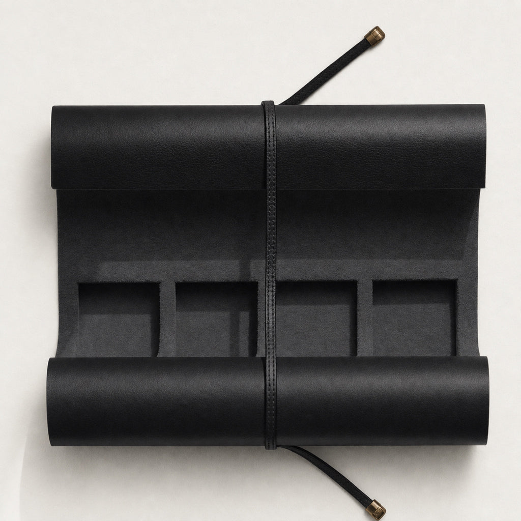 Rouleau de Voyage — cuir — Cuir noir · 1 montre — Maison Noirmont