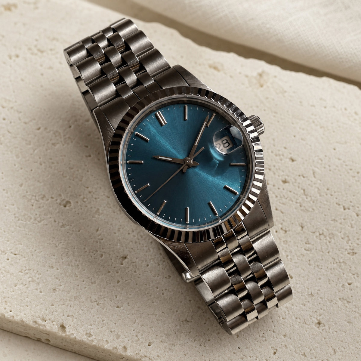 Trente-Neuf Bleu mer — Classique cannelée — en situation — Maison Noirmont