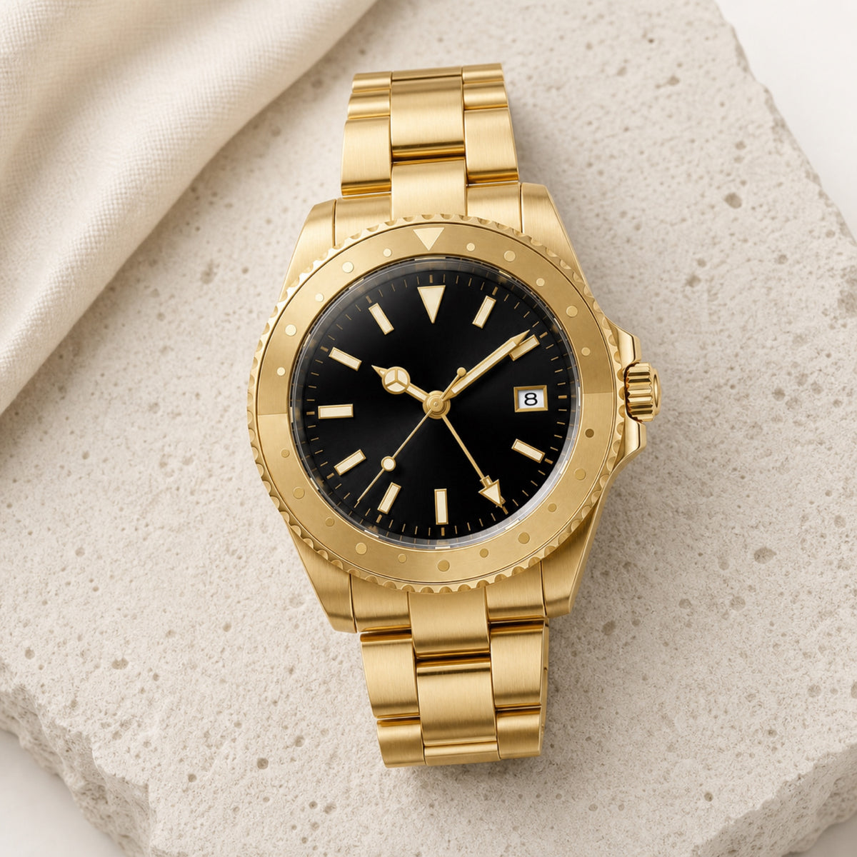 Voyageur Or — GMT bracelet 3 maillons — en situation — Maison Noirmont